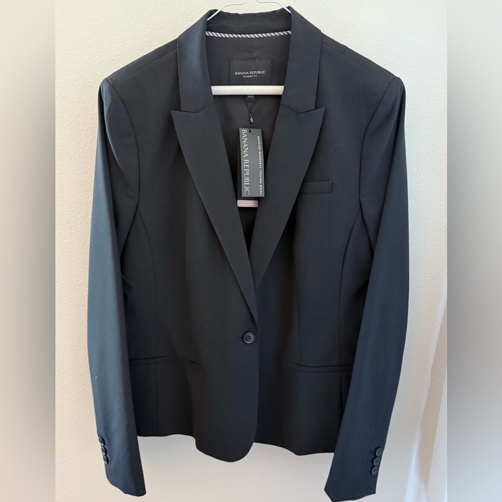 NWT Banana Republic Machine-Washable Italian Wool Blazer in Black Size 12